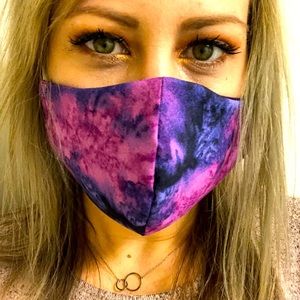 Multi color face mask